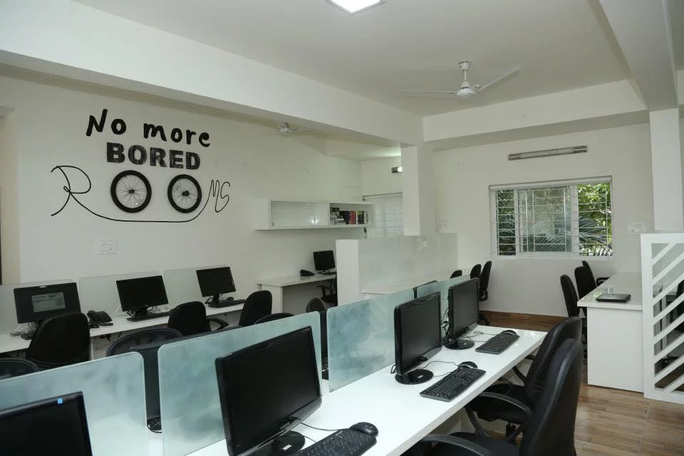 Office-No-more-Bored-Rooms